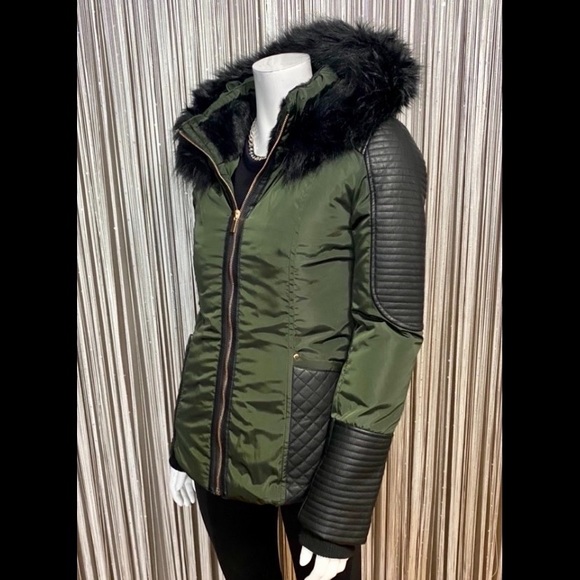 🔻SALE🔻STORM MOUNTAIN🔹NEW (NWOT) - Picture 4 of 10